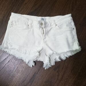 Guess Selene white denim shorts size 26